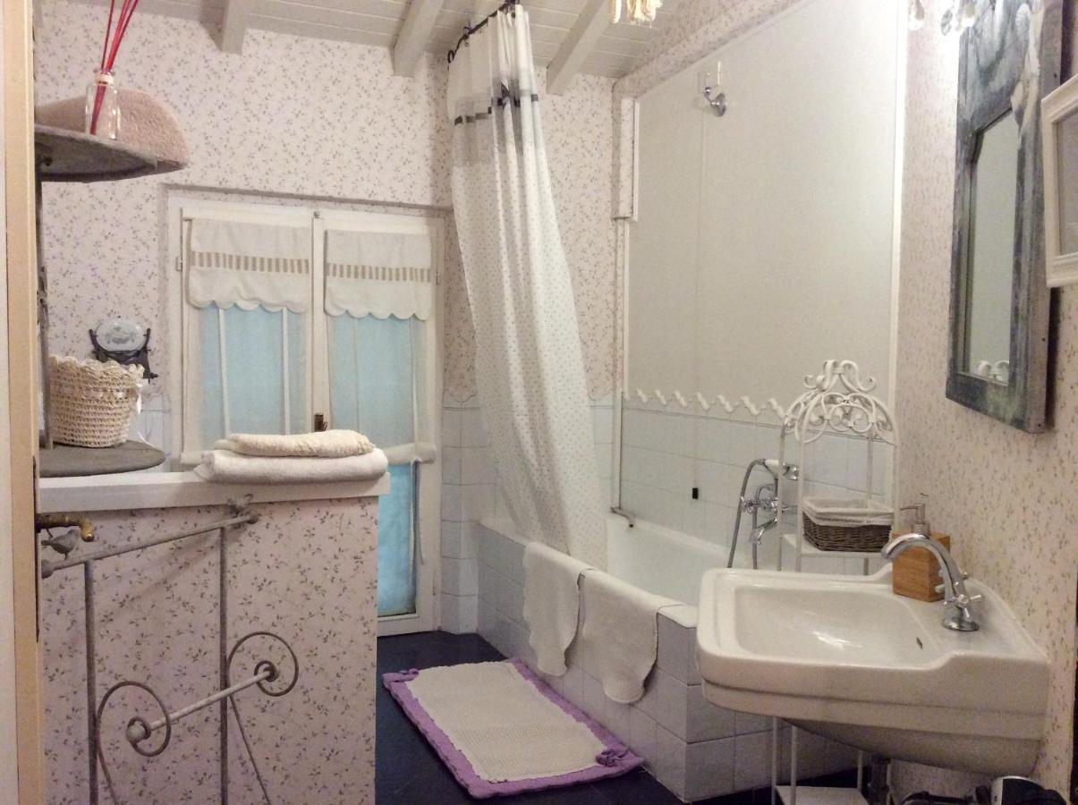 Aria Di Campagna Bed & Breakfast โลดิ ภายนอก รูปภาพ