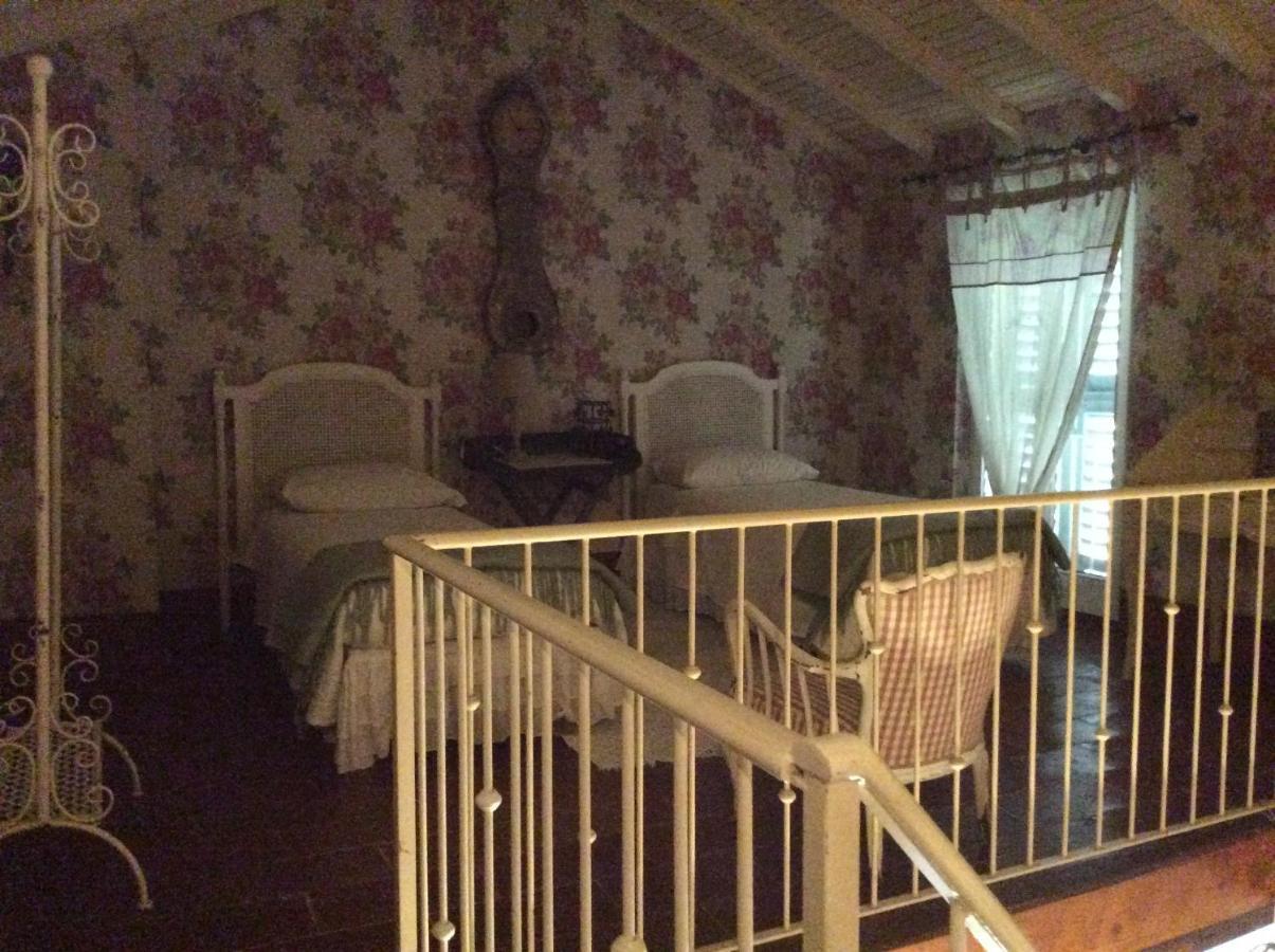 Aria Di Campagna Bed & Breakfast โลดิ ภายนอก รูปภาพ